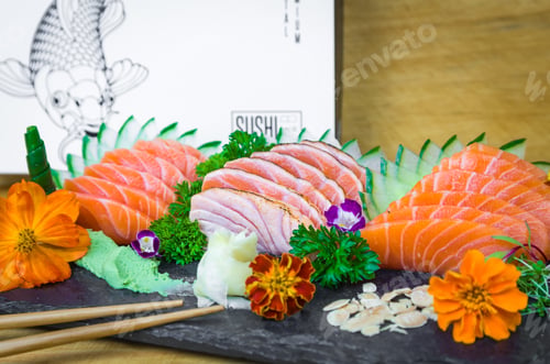 Preview: Sushi Set (Combo). Traditional Japanese Cuisine, Premium Sashimi Decorated In Elegant Surroundings.