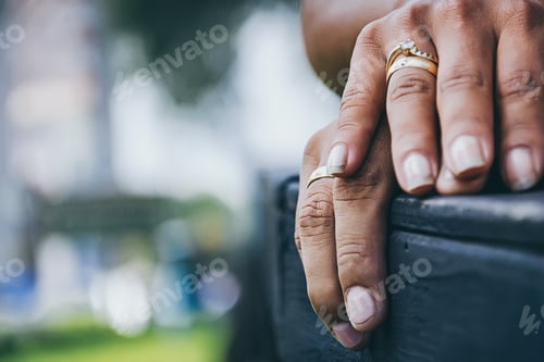 Preview: Hands Of A Couple With Rings