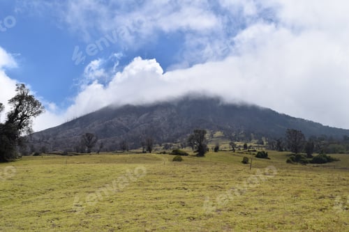 Preview: Impressive Aerial View Of Turrialba Volcano