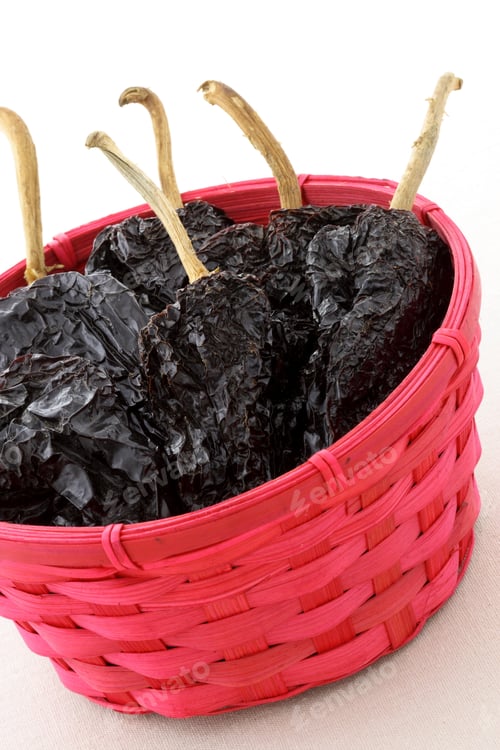 Preview: Delicious Dried Chili Peppers Great For Mexican Food And Fusion Cuisine. These Chili Pods Will