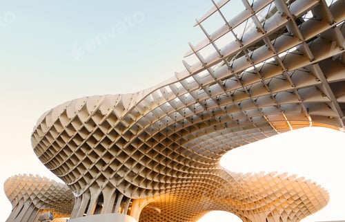 Preview: Seville, Spain, April 2 2017: Metropol Parasol (Setas De Sevilla), Modern Architecture On Plaza De