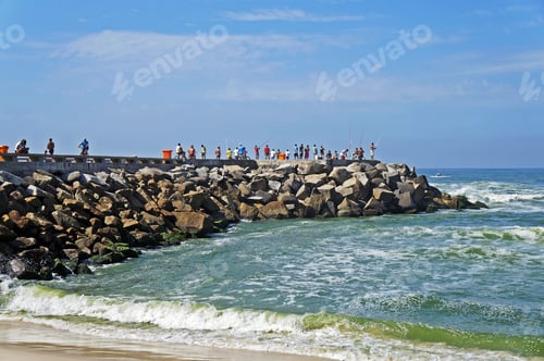 Preview: People In The Breakwater, Barra Da Tijuca Beach, Rio