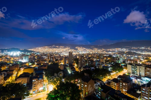 Preview: Panoramic Of The Center Of Medellin.