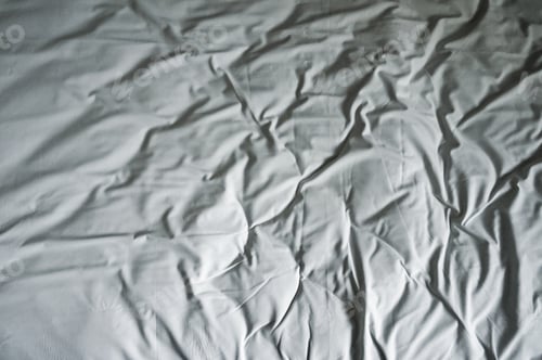 Preview: Crumpled Bed Linen In Room
