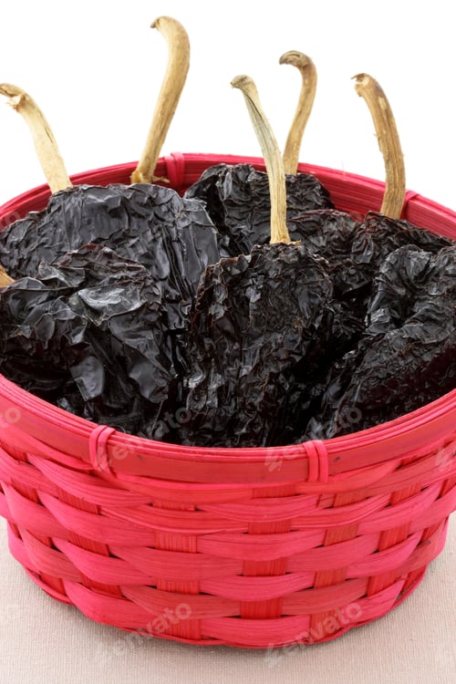 Preview: Delicious Dried Chili Peppers Great For Mexican Food And Fusion Cuisine. These Chili Pods Will