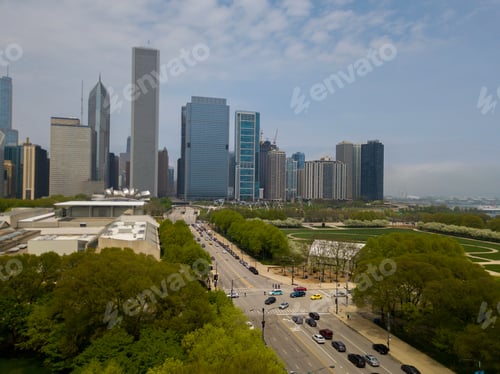 Preview: Beautiful Aerial View Of The Chicago Skyscrapers And Parks