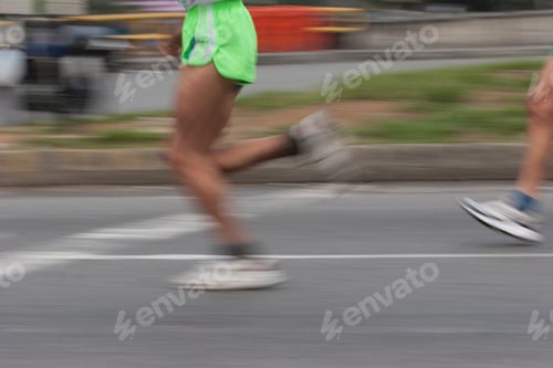 Preview: People Running Marathons