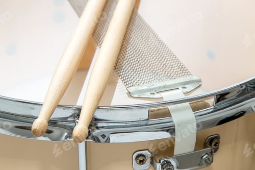 Preview: Wood Snare Drum And Drumsticks Isolated In White Background