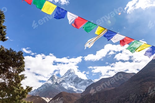 Preview: Ama Dablam Mountain. Trekking Everest Base Camp. Nepal. Asia.