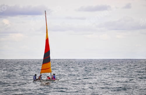 Preview: Four People Sailing In A Small Boat Off The Pacific Coast Of Panama