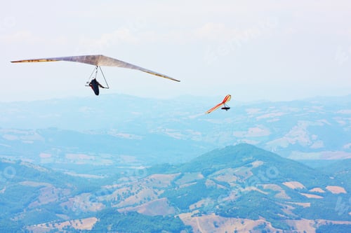 Preview: Hang Glider Flying In The Italian Apennines