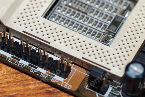 Preview: Computer Chipset Track