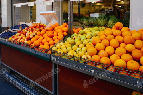 Preview: Counter With Fruit In Market