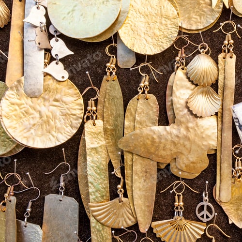 Preview: Typical Athens Touristyc Jewelry Store , Greece