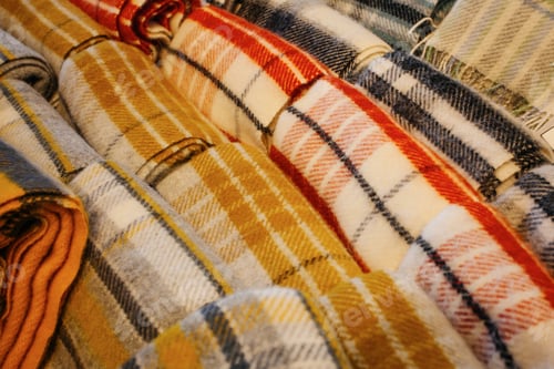 Preview: Plaid Blanket In Souvenir Shop In Iceland