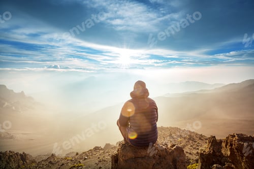 Preview: Beautiful Sunrise Scene On Haleakala Volcano, Maui Island, Hawaii