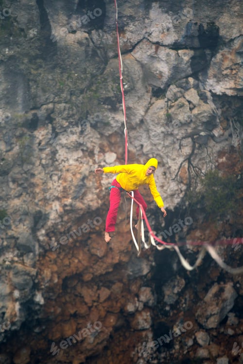 Preview: Girl Falls On A Stretched Sling. Highline In The Mountains. Woman Lost Her Balance. Speech