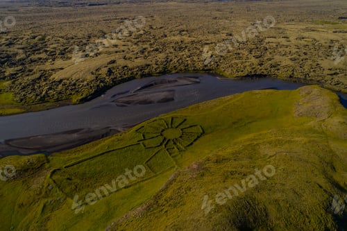 Preview: Landscape Of Iceland With Rivers And Beautiful Hills
