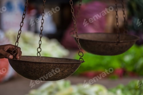 Preview: Old Scales In Market
