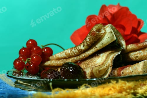 Preview: Pancakes With Plum