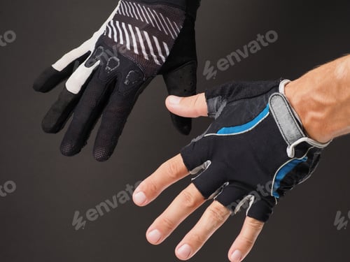 Preview: Close-Up Of Men'S Hands In Different Cycling Gloves.