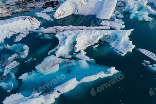 Preview: Glacier Lagoon In Iceland Suring The Sunset