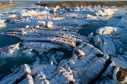 Preview: Glacier Lagoon In Iceland Suring The Sunset