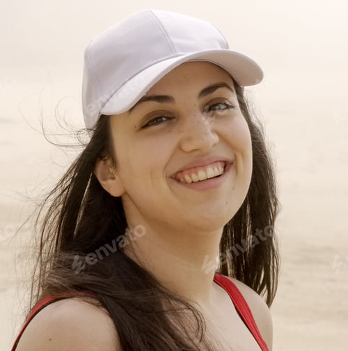 Preview: Turkish Girl At The Beach On A Beautiful Summer Day - Travel Photography