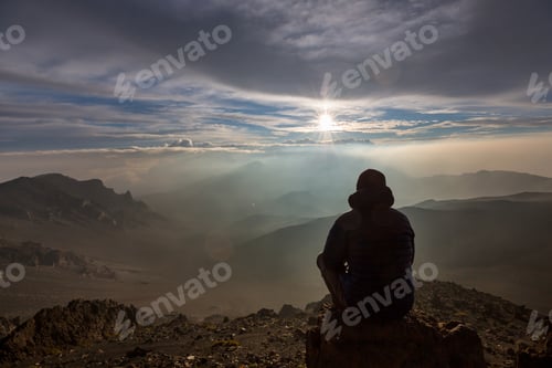 Preview: Beautiful Sunrise Scene On Haleakala Volcano, Maui Island, Hawaii