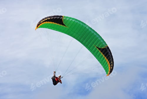 Preview: Paraglider