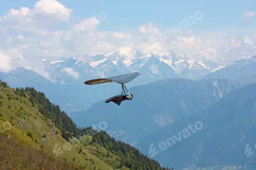 Preview: Hanggliding In Swiss Alps, Switzerland