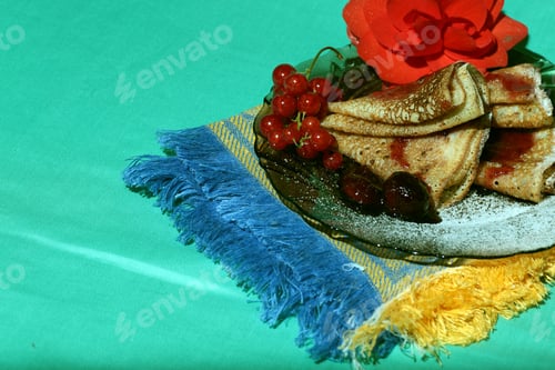 Preview: Pancakes With Plum