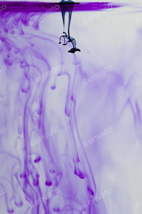 Preview: Blue And Violet Liquid In Water Making Abstract Forms
