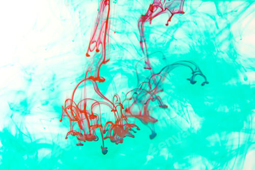 Preview: Red And Green Liquid In Water Making Abstract Forms