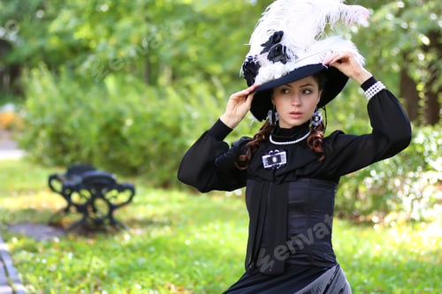 Preview: Pretty Attractive Girl In Vintage Clothes For A Walk In The Big Merchant'S Place