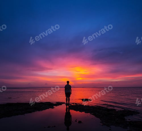 Preview: Girl At Sunset