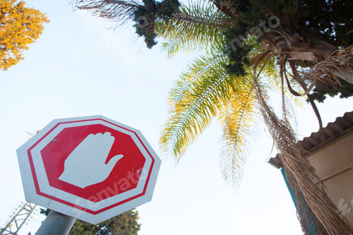 Preview: Red Hand Sign Outside