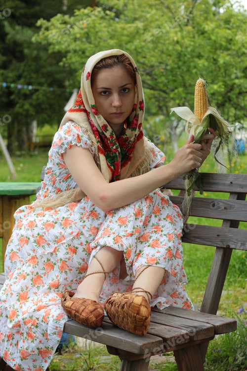 Preview: Beautiful Girl With A Bouquet In Sandals