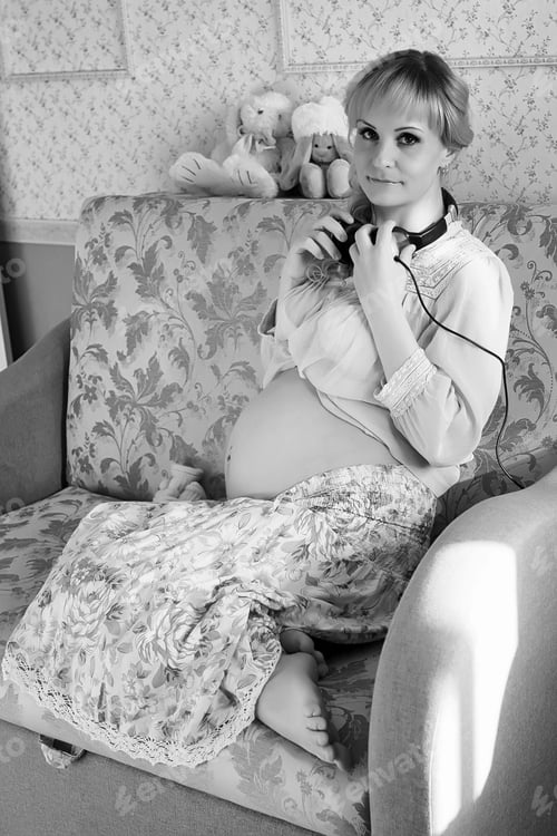 Preview: Beautiful Girl Pregnant Blonde Prepares To Become A Mom