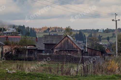 Preview: Old Wooden House In Village In Carpathian Mountains, Vorohta Area, Ukraine