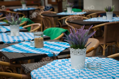 Preview: Outdoor Cafe Terrace