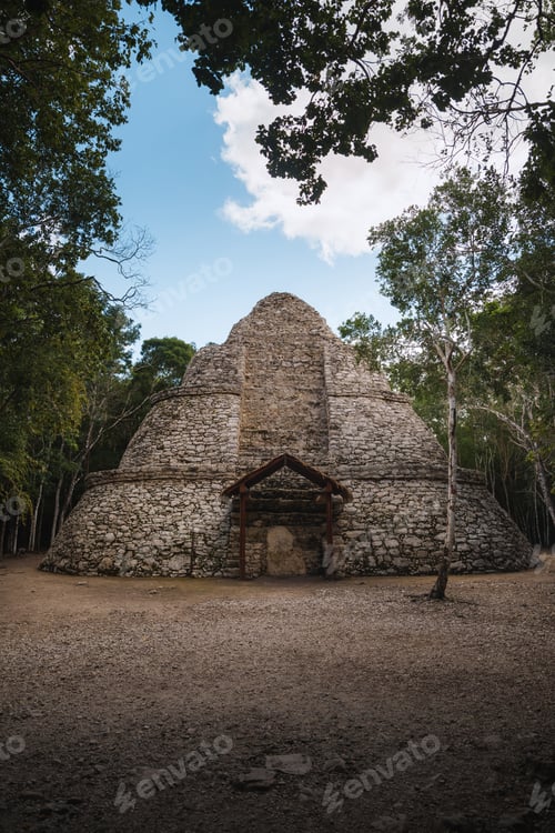 Preview: Analyzing the ancient coba mayan pyramid ruins in yucatan