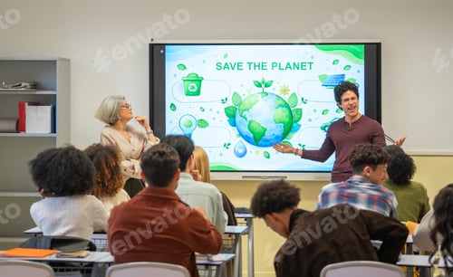 Preview: Students learning about environmental education and sustainability