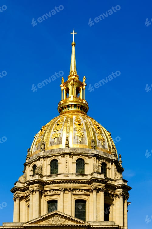 Preview: Les Invalides Golden Dome Church Against Deep Blue Sky in Paris, France