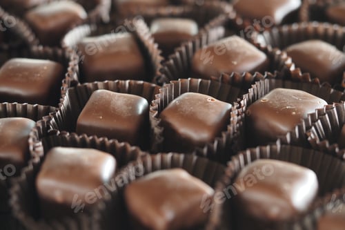 Preview: Chocolate treats arranged in a neat pattern