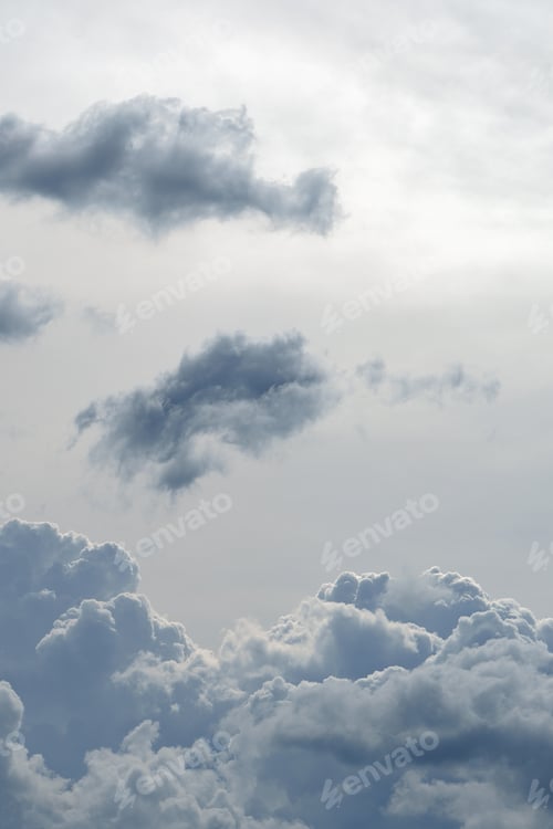 Preview: Dramatic clouds before a storm.