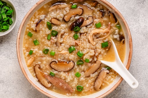 Preview: Thick congee rice soup with chicken, shiitake mushrooms and green onions.