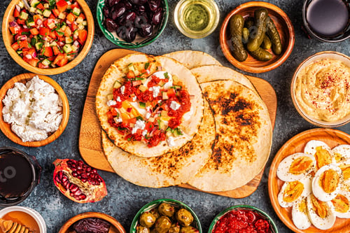 Preview: Traditional dishes of Israeli and Middle Eastern cuisine