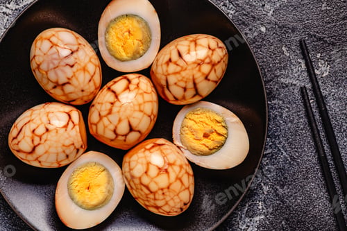 Preview: Brown and White Tea Marble Eggs