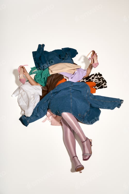 Preview: Creative chaos of stylish outfits highlights fashion choices of a modern young woman